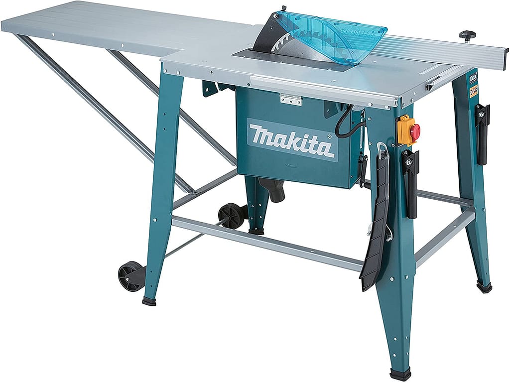 Les meilleures scies circulaires sur table 3 scie circulaire sur table makita 2712 de couleur bleu sur fond blanc