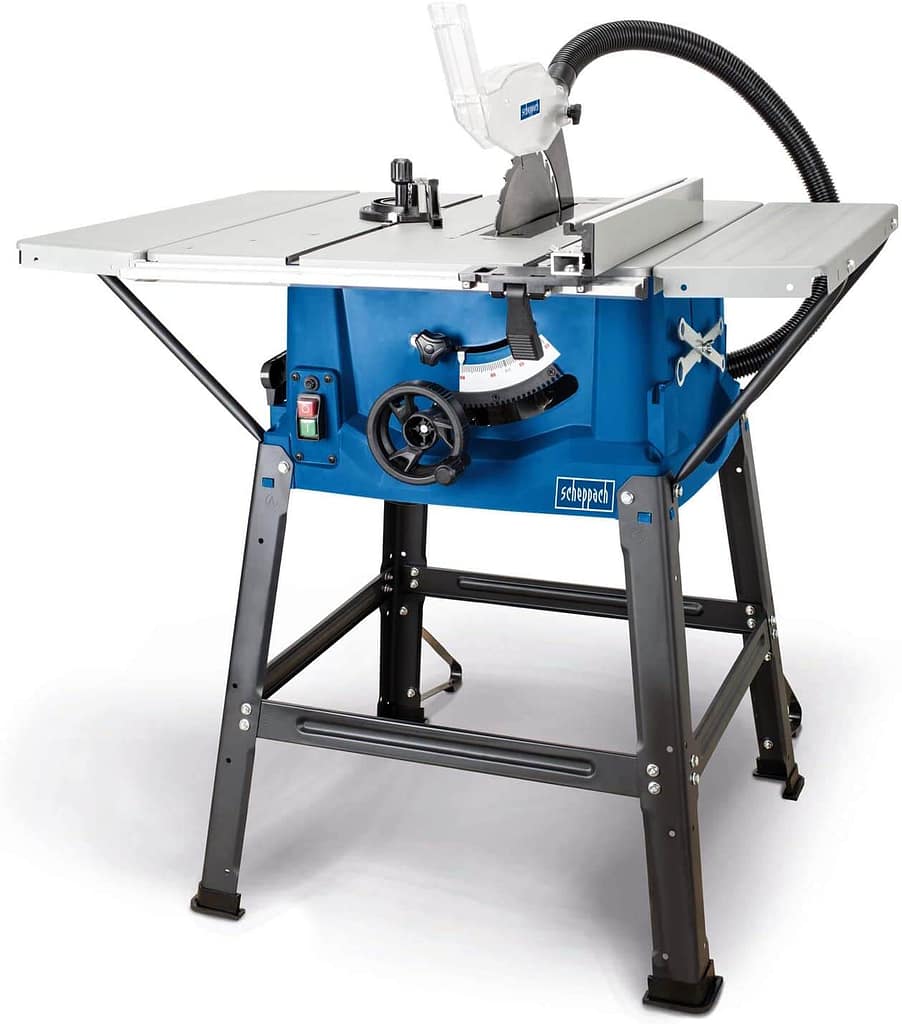 Scie circulaire sur table Scheppach HS 100S Test | Avis 1 scie circulaire sur table Scheppach HS100S de couleur bleu sur fond blanc